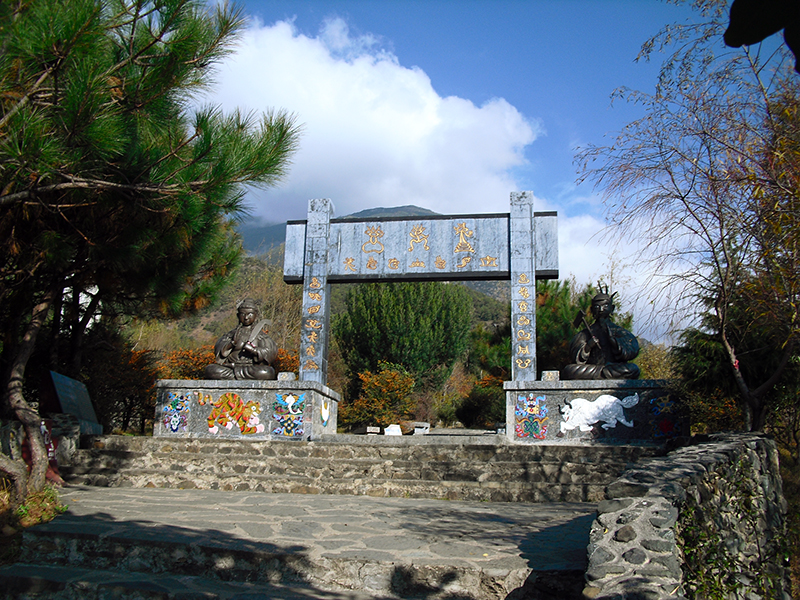YSZ_2011_0016.jpg