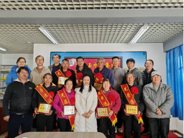 岁月鎏金，感恩有你